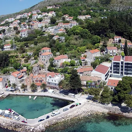 酒店 Hotel Mlini 4*