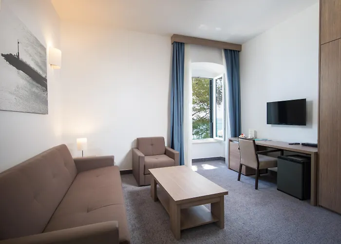 Hotel Mlini Hotel 4*