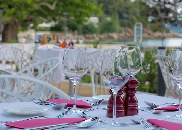 Hotel Hotel Mlini 4*