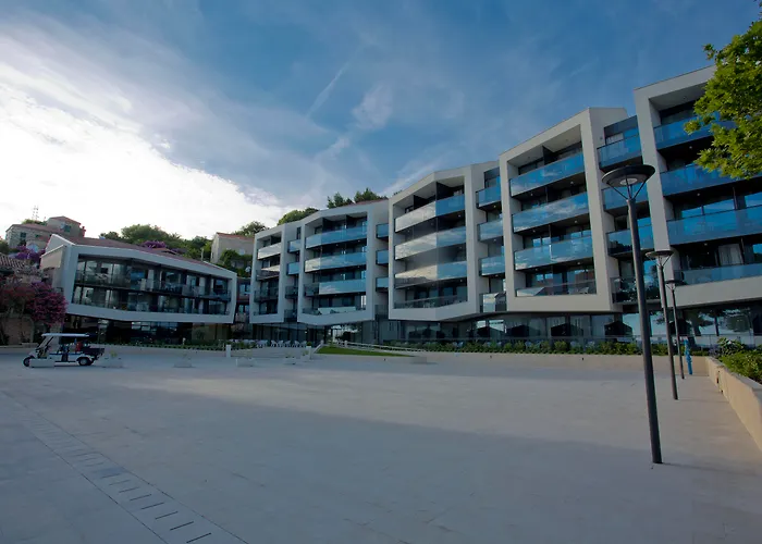 Hotel Mlini Hotel 4*