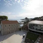 Hotel Mlini 4*