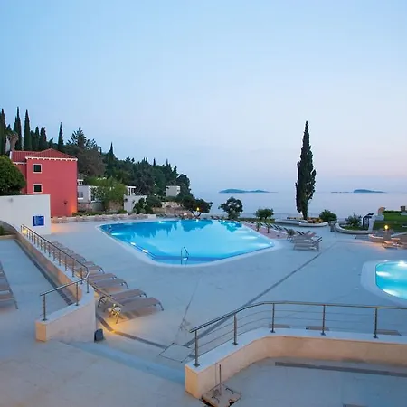 Hotel Mlini 4* Mlini