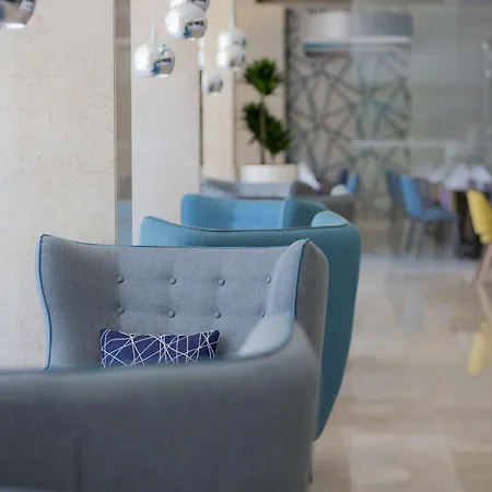 Otel Hotel Mlini 4*