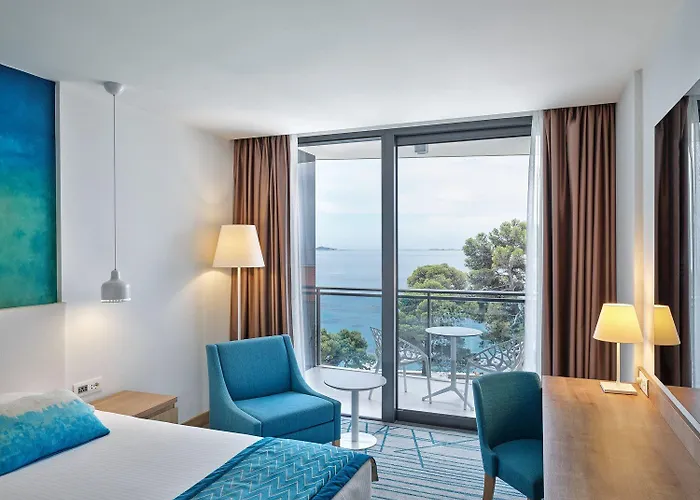 Hotel Mlini Hotel 4*