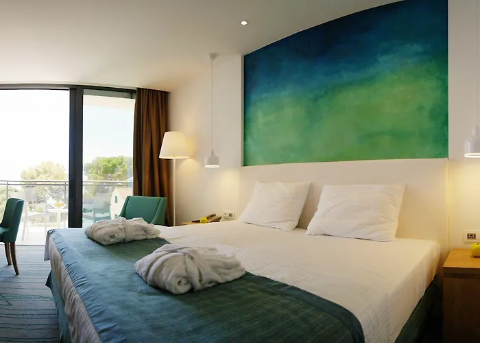 Hotel Mlini Hotel 4*