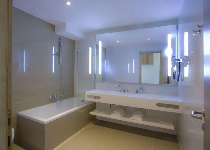 Hotel Hotel Mlini 4*