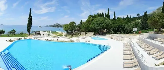 Hotel Mlini Hotel 4*